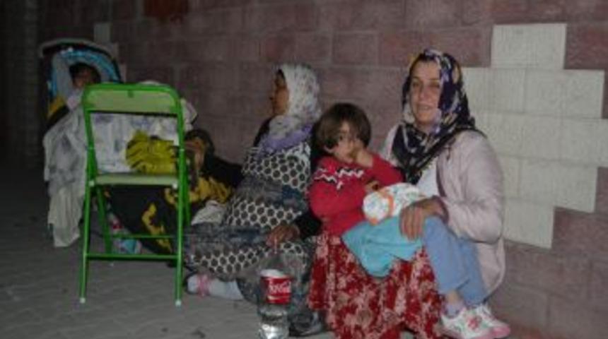 Deprem Kendini Unutturmuyor