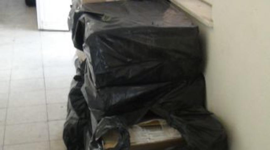 TIR'da 5 Bin Paket Ka&ccedil;ak Sigara &Ccedil;ıktı