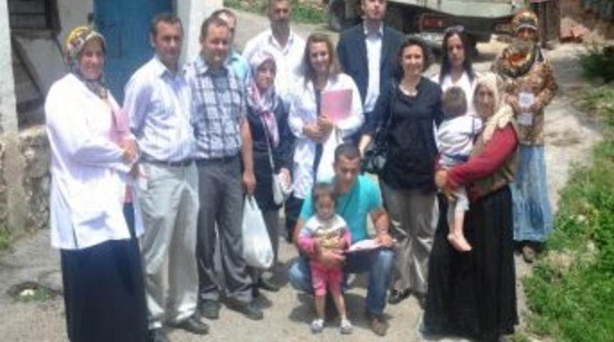 G&uuml;m&uuml;şhane&rsquo;de Kene Kartı Dağıtılıyor