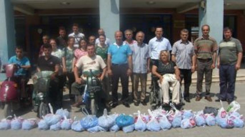 22 Bin Kapak Derneğe Teslim Edildi
