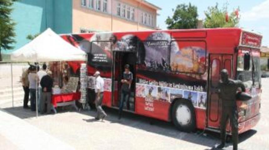 &Ccedil;anakkale 1915 Gezici M&uuml;ze Tırı Sungurlu&rsquo;da