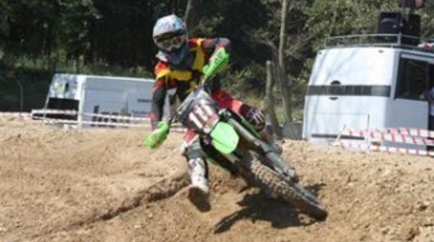 &Ccedil;ekmek&ouml;y'de Motokross heyecanı