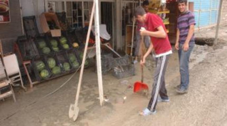 Van&rsquo;da Su Baskınları