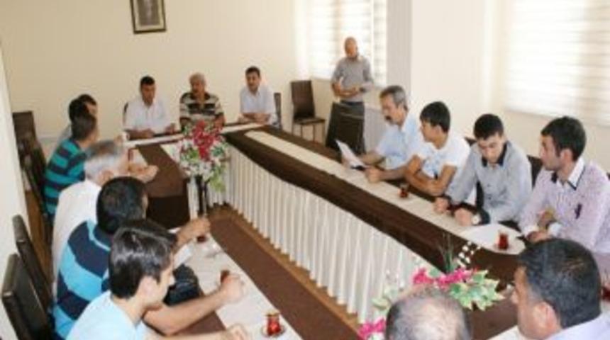 Malatya&lsquo;da Mahalleler Arası Futbol Turnuvası Kurası &Ccedil;ekildi