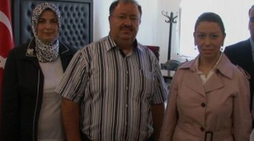 Ak Parti'li &Ccedil;alık Tabipler Odası&rsquo;nı Ziyaret Etti