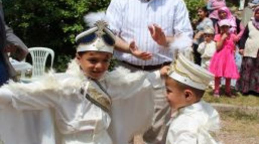 Çankırı Belediyesi 180 Çocuğu Sünnet Ettirdi