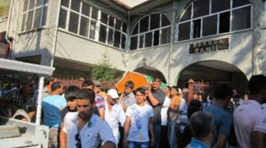 Gezici Toprağa Verildi