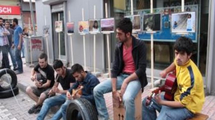 Ağrı’da ‘sokakta Sanat Günleri’ Etkinliği