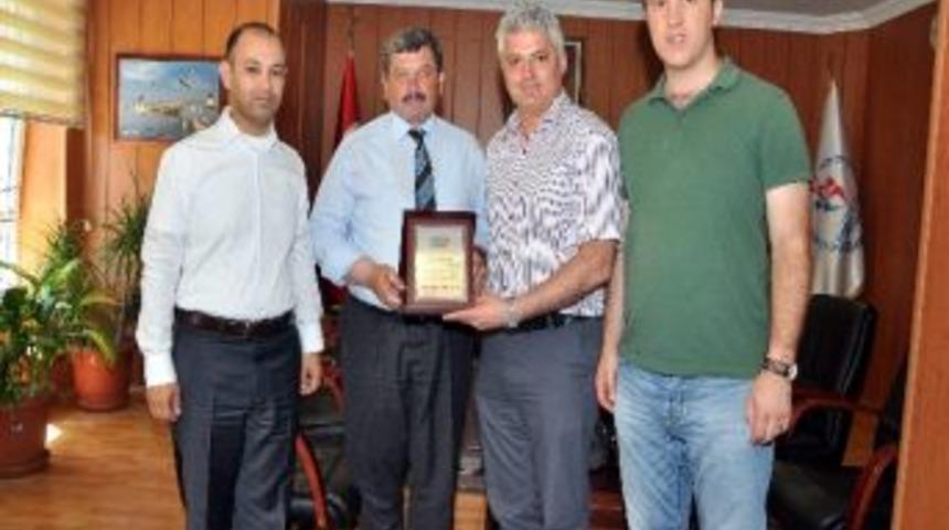 Best Bbk Gen&ccedil;lik Hizmetleri Ve Spor İl M&uuml;d&uuml;r&uuml;n&uuml; Ziyaret Etti