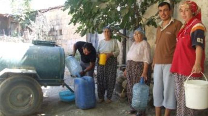 Kadirli'de 15 K&ouml;y Su Sıkıntısı &Ccedil;ekiyor