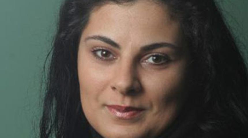 Oyuncu Aslı Nimet Altaylar'a trafikte dayak!