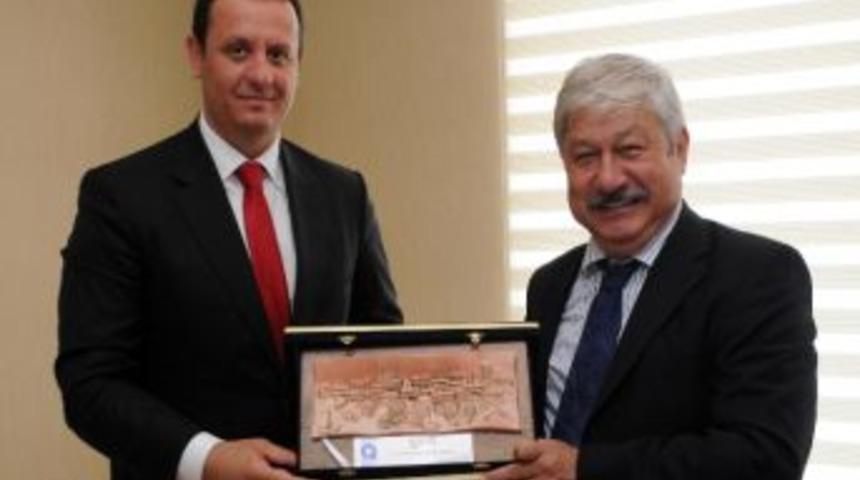 Arnavutluk B&uuml;y&uuml;kel&ccedil;ısı Kodra&rsquo;dan Akaydın&rsquo;a Zıyaret