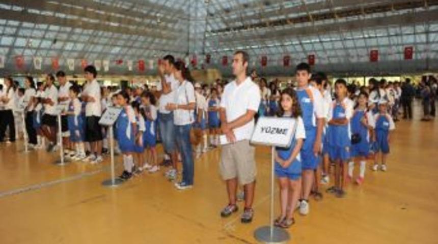 B&uuml;y&uuml;kşehir Yaz Spor Okulu Başladı