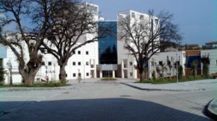 Orhaneli Devlet Hastanesi G&uuml;n Sayıyor