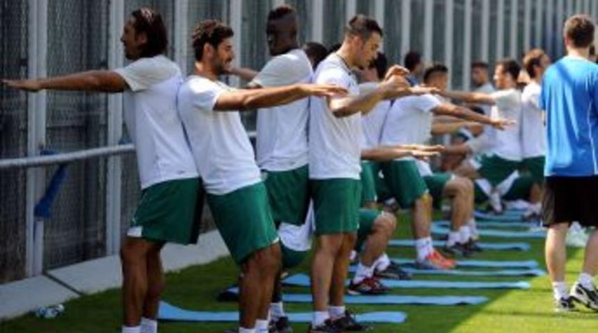 Bursaspor, Hazırlıklarını S&uuml;rd&uuml;r&uuml;yor
