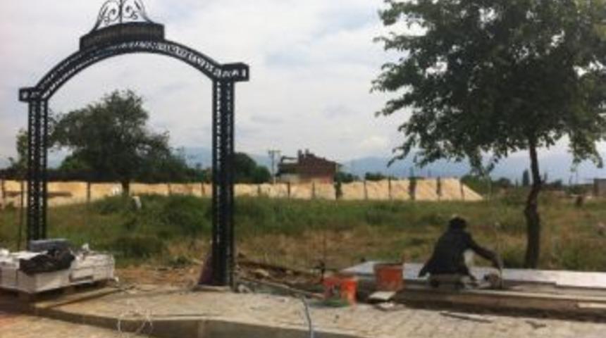 &Ouml;demiş Belediyesi&rsquo;nden Mezarlık Bakımı