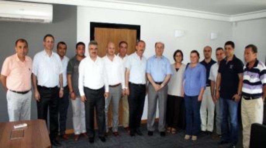 Yağcı: "inşaat Sekt&ouml;r&uuml;n&uuml;n &Ouml;n&uuml;n&uuml; A&ccedil;acak &Ccedil;&ouml;z&uuml;mleri El Birliğiyle Ortaya Koymalıyız"