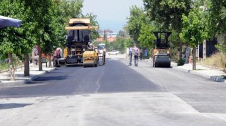 Manisa Belediyesi Sanayi Sitesindeki Kaçak Eklentilere Işlem Başlattı