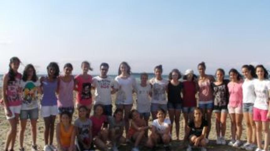 &Ccedil;ocuklar Spor, Aileler Tatil İ&ccedil;in Geldiler