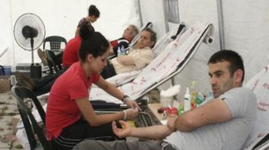 T&uuml;rk Kızılay&rsquo;ı &Ccedil;atalağzı Şubesi&rsquo;nden, Kan Bağışı Kampanyası