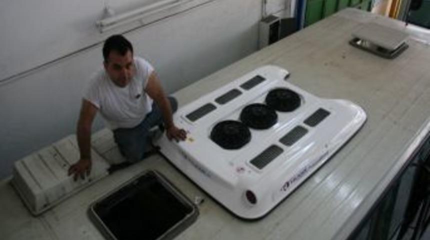 Engelleri Aldığı Yardımla Aştı, Şimdi Klimaları Tamir Ediyor