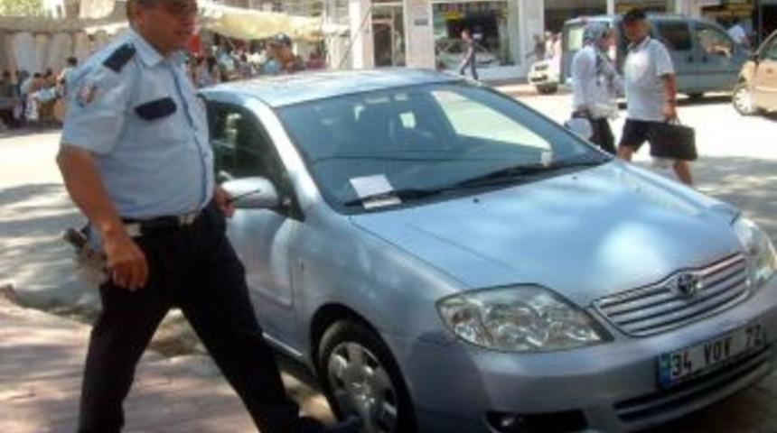 Burhaniye&rsquo;de Usus&uuml;z Parklara Ceza Yağdı