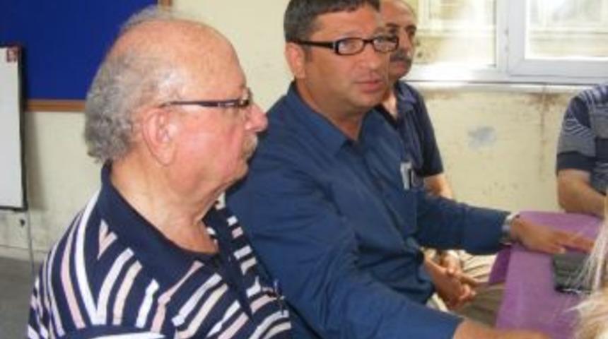 Chp İl Başkanı Barkan Kalınomuz S&ouml;ke İl&ccedil;e &Ouml;rg&uuml;t&uuml;n&uuml; Ziyaret Etti