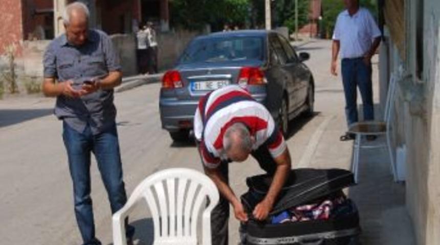 Kozan&rsquo;da Ş&uuml;pheli &Ccedil;anta Ve Bavul Paniği