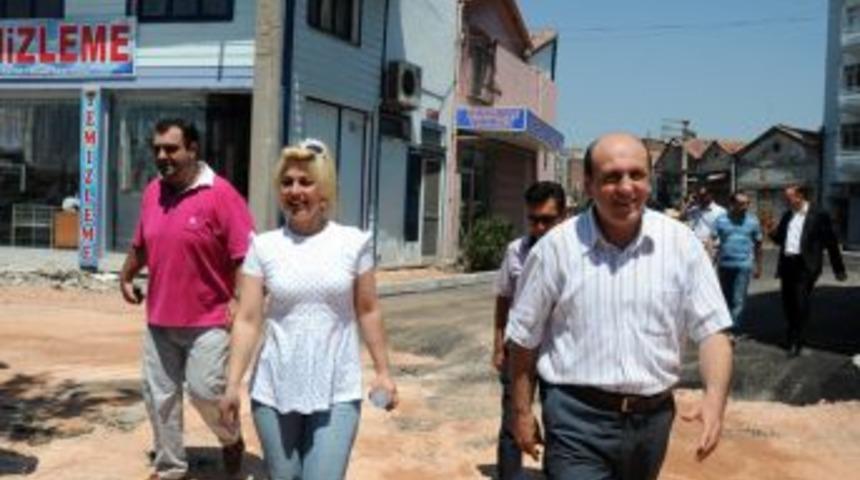 Başkan Ok, Asfaltlama &Ccedil;alışmalarını Inceledi