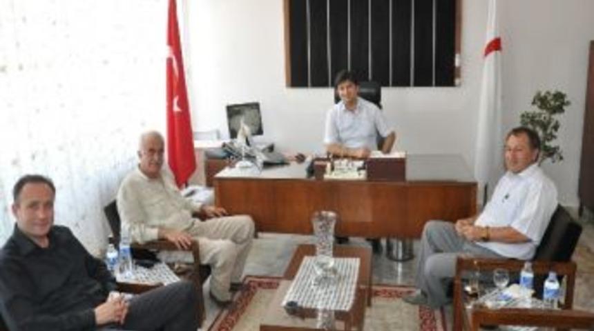 Yerk&ouml;y Belediye Başkanı Ağaoğlu Ve Chp İl&ccedil;e Başkanı Yılmaz&rsquo;dan Hastane Başhekimine Ziyaret