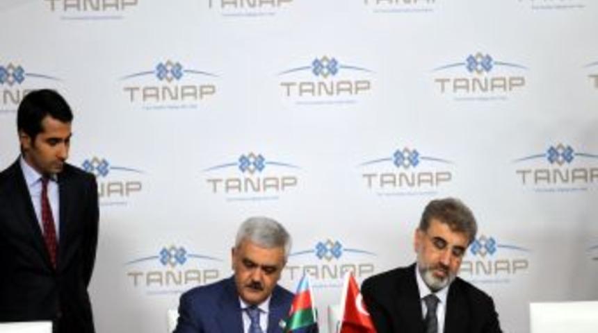 TANAP&rsquo;da Imzalar Atıldı, Azerbaycan Gazı T&uuml;rkiye &Uuml;zerinden Avrupa&rsquo;ya Gidecek