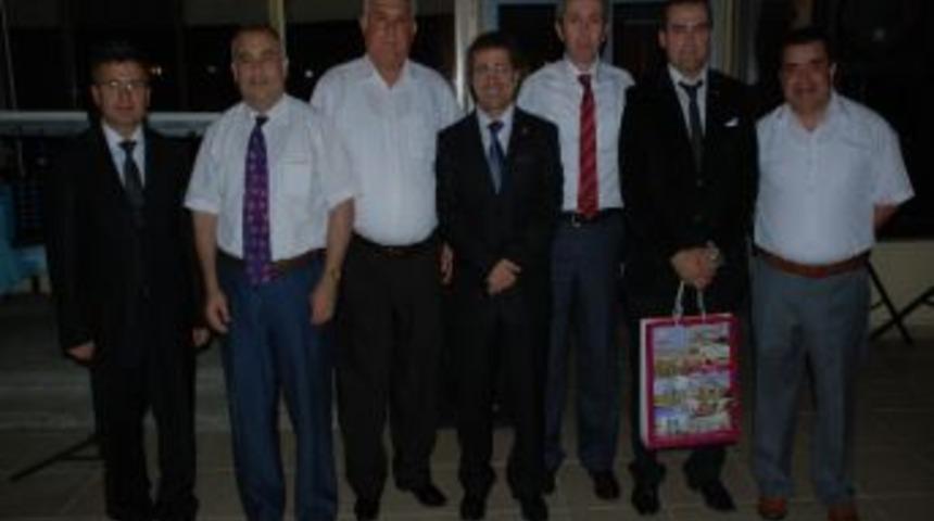 Tayini Çıkan Hakim Ve Savcılara Veda Yemeği