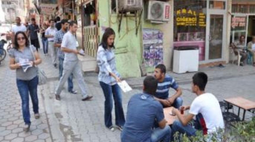 Nuda Kadın Merkezi, "uluslararası Madde Bağımlılığı" Nedeniyle Broş&uuml;r Dağıttı