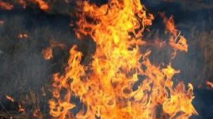 "anız Yakarak Toprağın Bereketini Yok Etmeyin"