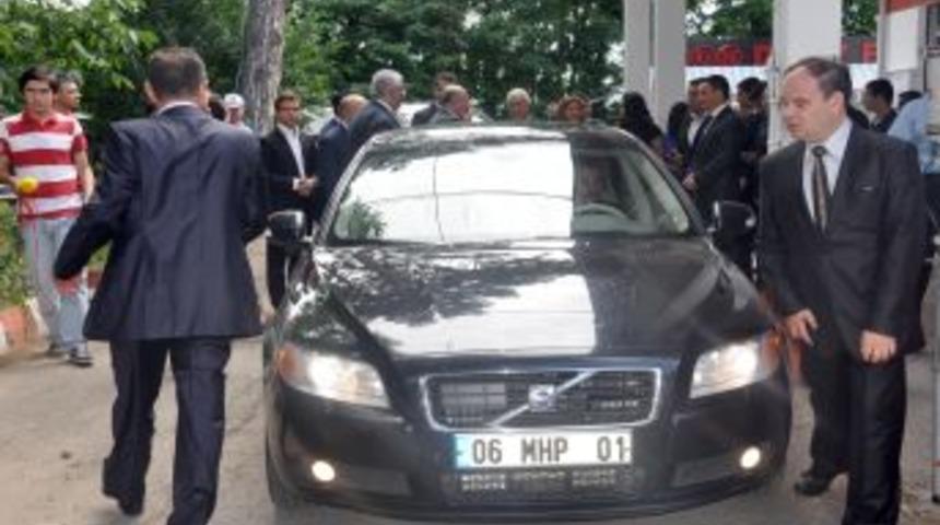 Bah&ccedil;eli, Pazarkule Sınır Kapısı&rsquo;ndan Yunanistan&rsquo;a Ge&ccedil;ti