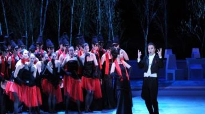 Aspendos Festivali G&uuml;ney Kore İle Devam Ediyor