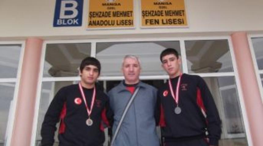 Şehzade Mehmet&rsquo;li G&uuml;reşciler &Ccedil;alışmalarına Başladı