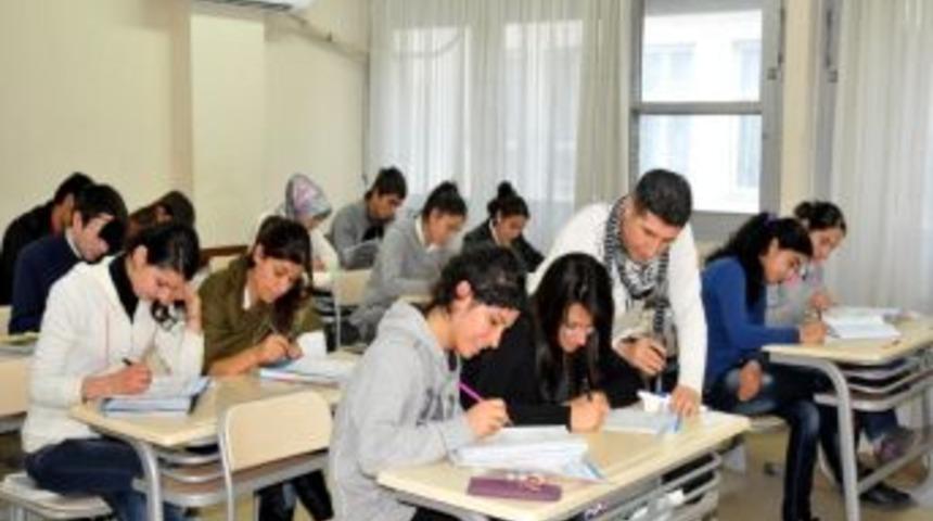 Akdeniz&rsquo;den &Ouml;ğrencilere Eğitim Ve Destek Evi