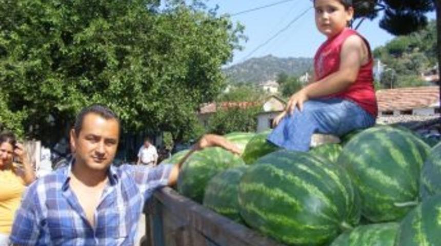 S&ouml;ke&rsquo;de Karpuz &Uuml;reticisi Dertli