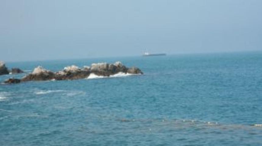 Karadeniz Sahili, K&uuml;l Atığıyla Kirlendi