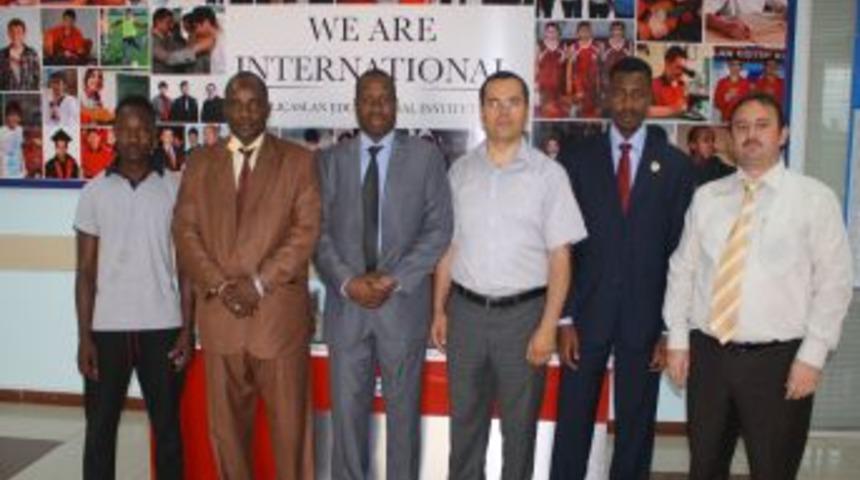 Nijerli Başkan Eğitimde Kılı&ccedil;aslan Modelini &Uuml;lkelerine Taşıyacak