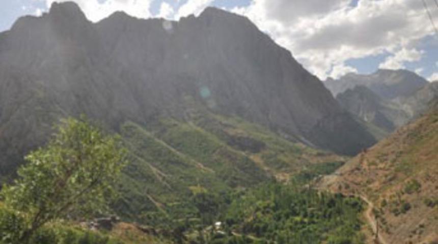 Komutan faciayı &ouml;nledi