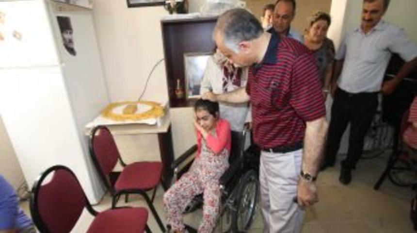 Bayraklı Belediyesi Hayırverlerle Engellileri Buluşturdu