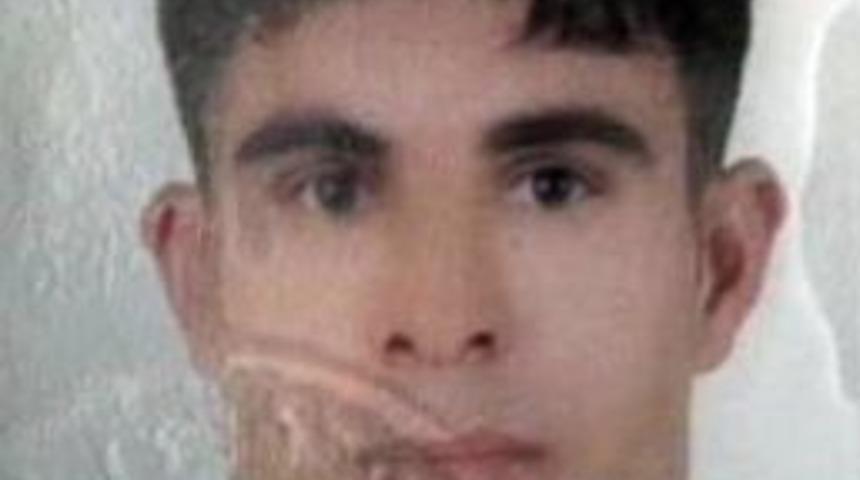 Sıkıştığı Yerden Kurtarıldı, Hastanede Hayatını Kaybetti