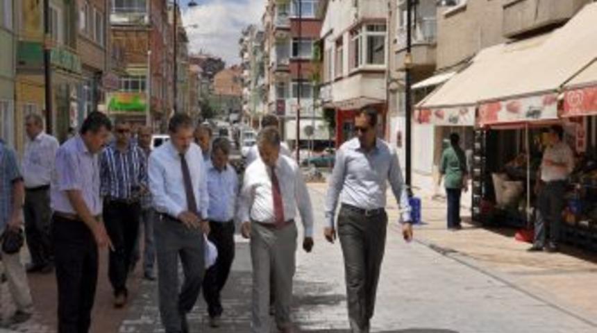 Sinema Caddesi'nde Altyapı Yenileniyor