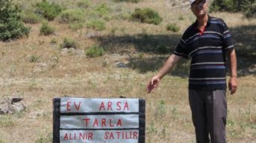 Burhaniye&rsquo;nin &Ccedil;allı K&ouml;y&uuml; Sakinleri, Arsa Ve Tarlalarını Satışa &Ccedil;ıkardı