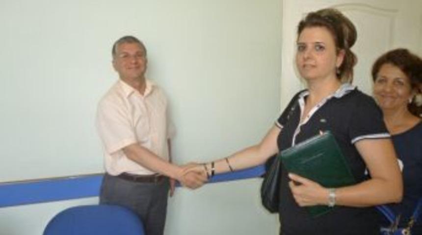 Ak Parti Kadın Kolları &Ccedil;alışmalarına Aralıksız Devam Ediyor