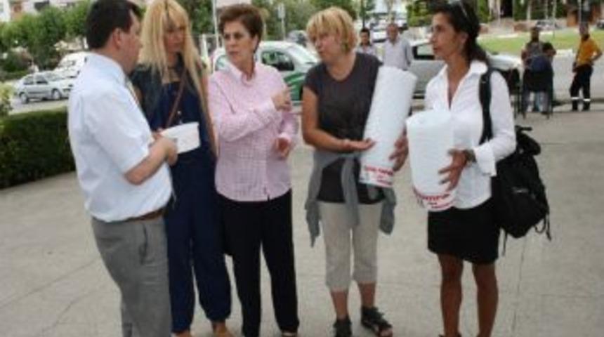 Orman Ve Su İşleri Bakanlığından Sokak Hayvanlarına Su Kabı