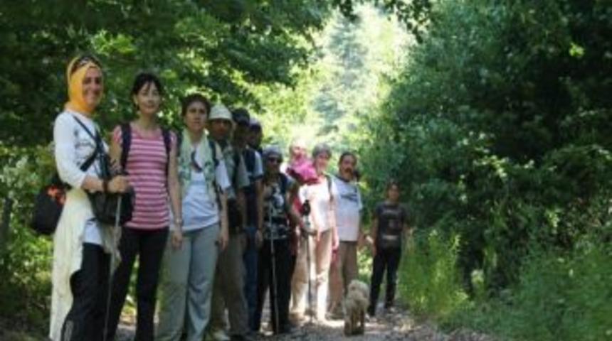 Kocaeli Dağcılık Kul&uuml;b&uuml; Doğa Y&uuml;r&uuml;y&uuml;şlerine Devam Ediyor