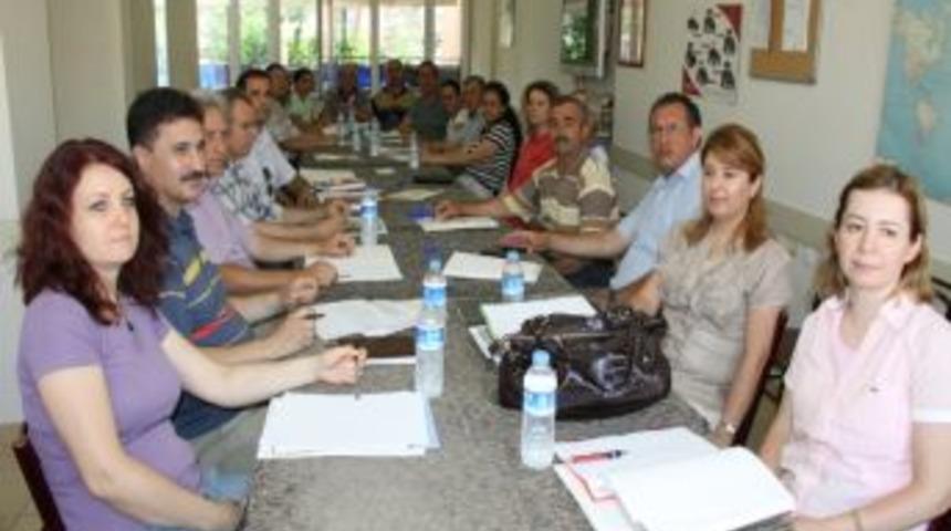 Şeftali &Ccedil;alışma Grubu İneg&ouml;l'de Toplandı